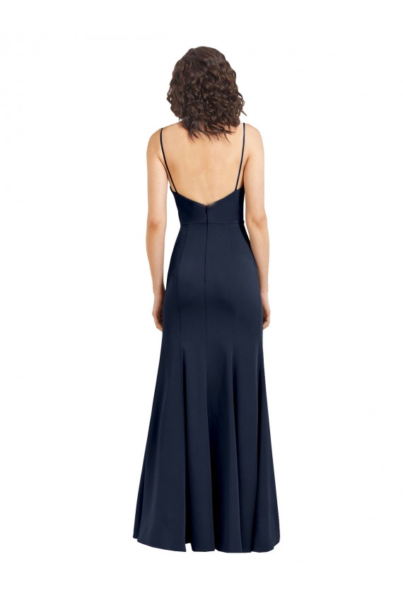 Outlet Azul marina oscuro Cubierta Cuello Alto Tirantes espagueti Crepé Elástico Largo Formales Vestidos de dama de honor / Vestidos de fiesta